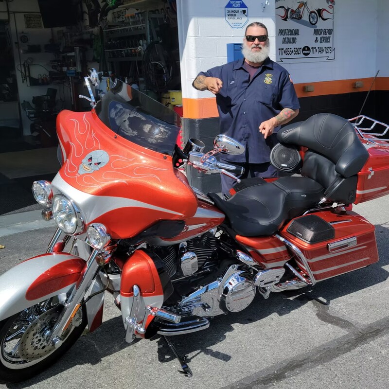 John picking up his '08 Ultra after a full-detail, Thanks John for your business!
